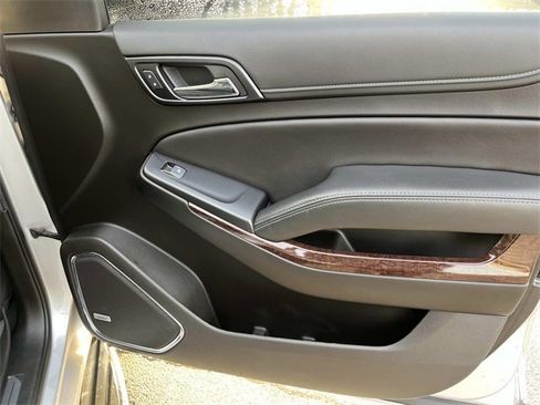 Used 2019 GMC Yukon SLT w/ Open Road Package image 24