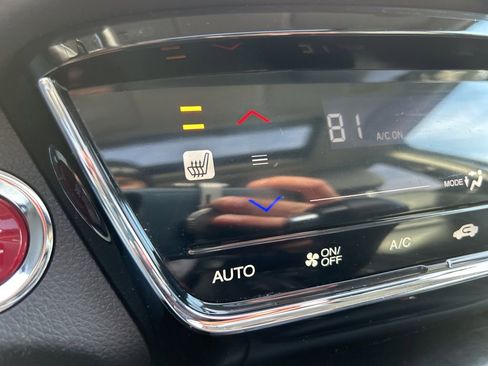Used 2018 Honda HR-V EX-L image 31