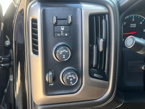 Used 2018 GMC Sierra 1500 Denali w/ Denali Ultimate Package AWD/4WD image 25