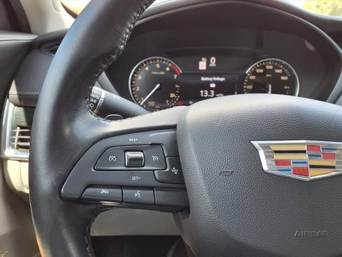 Used 2019 Cadillac XT4 Premium Luxury w/ Driver Awareness Package FWD image 29
