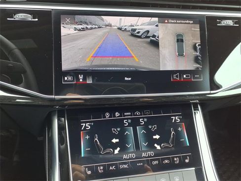 Used 2023 Audi Q7 3.0T Premium Plus w/ Premium Plus Package image 18