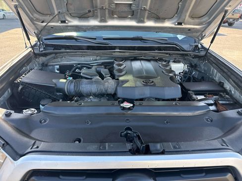 Used 2011 Toyota 4Runner Trail image 9