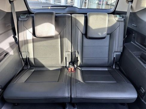 Used 2023 Volkswagen Atlas SE image 19