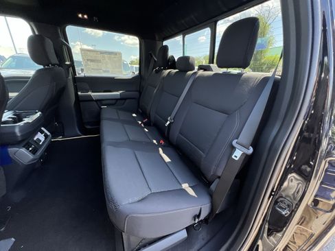 New 2026 Ford F150 XLT w/ Equipment Group 302A MID AWD/4WD image 32