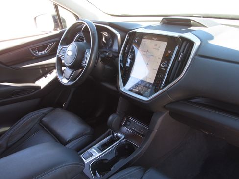 Used 2023 Subaru Ascent Touring image 10