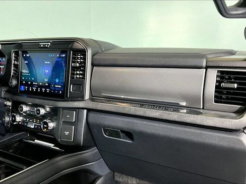 Certified 2025 Ford F250 Platinum AWD/4WD image 12