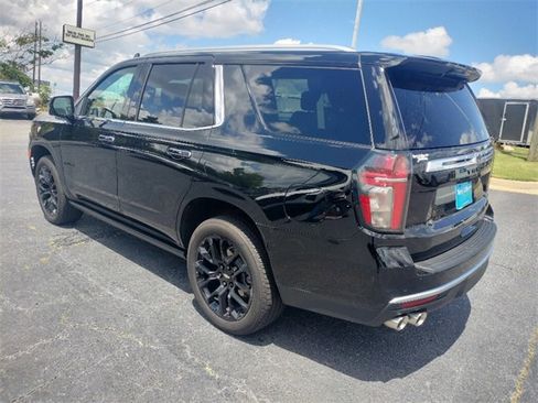 Used 2024 Chevrolet Tahoe High Country image 5