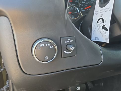 New 2026 GMC Savana 2500 w/ Driver Convenience Package RWD image 16