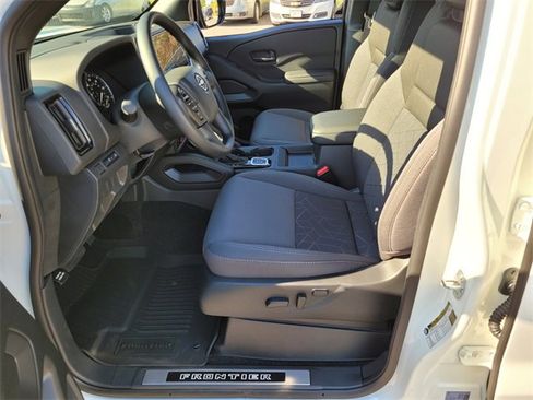 New 2026 Nissan Frontier SV w/ Tow Package image 10
