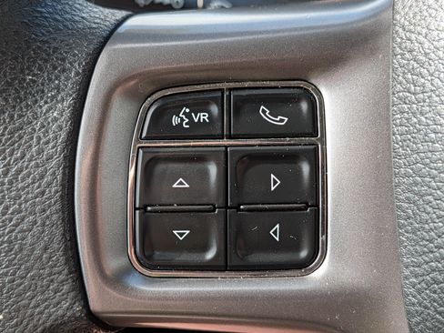 Used 2024 RAM 1500 Classic SLT AWD/4WD image 21