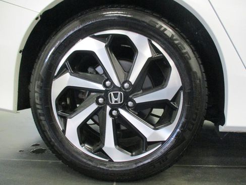 Used 2017 Honda Accord EX-L image 27