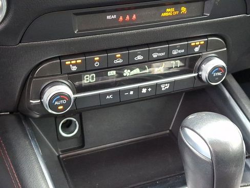 Used 2024 MAZDA CX-5 Carbon Edition image 17