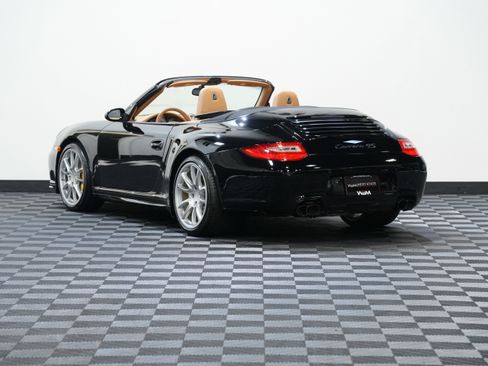 Used 2006 Porsche 911 Carrera 4S image 8