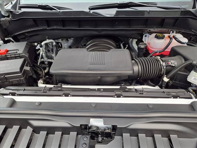 New 2026 Chevrolet Silverado 1500 RST w/ Dark Appearance Package AWD/4WD image 17
