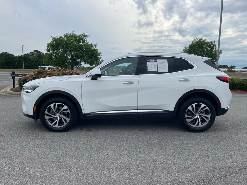 Used 2023 Buick Envision Essence AWD/4WD image 4