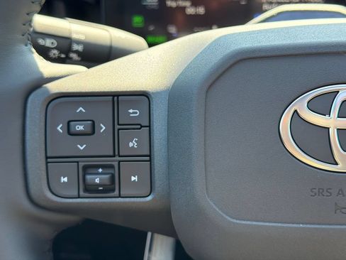New 2026 Toyota RAV4 XSE w/ Weather Package AWD/4WD image 30