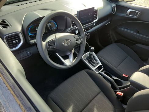 New 2026 Hyundai Venue SE FWD image 6