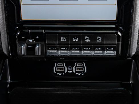 Used 2024 RAM 3500 Laramie w/ Night Edition AWD/4WD image 26