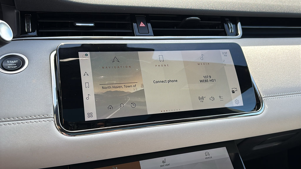Certified 2023 Land Rover Range Rover Evoque R-Dynamic SE AWD/4WD image 20