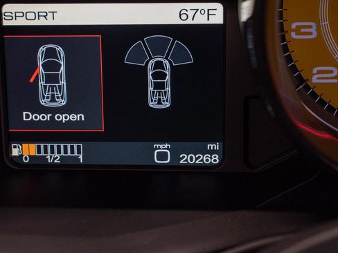Used 2012 Ferrari 458 Spider image 38