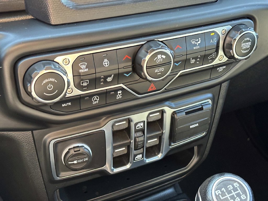 Used 2020 Jeep Wrangler Unlimited Sport AWD/4WD image 32