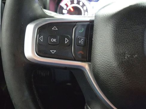 Used 2019 RAM 1500 Big Horn AWD/4WD image 11