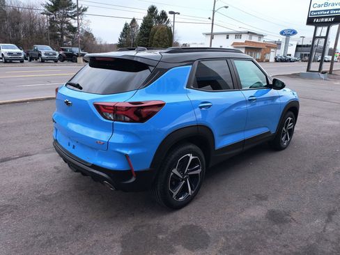 Used 2023 Chevrolet TrailBlazer RS w/ Sun and Liftgate Package image 8