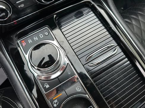 Used 2016 Jaguar XJ L Portfolio RWD image 37