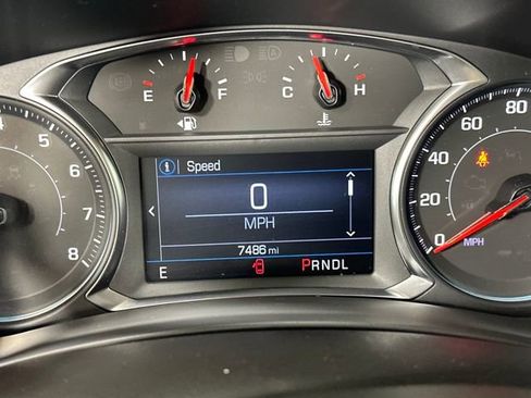 Used 2024 Chevrolet Equinox LS w/ LS Convenience Package image 18