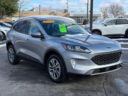 Used 2022 Ford Escape SEL image 3