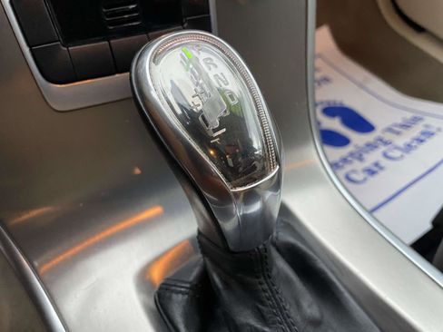 Used 2013 Volvo XC60 3.2 Premier image 22