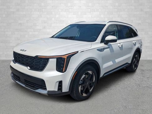 Used 2025 Kia Sorento EX AWD/4WD image 7