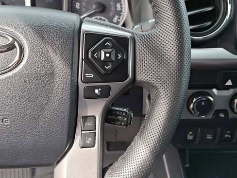 Used 2023 Toyota Tacoma Limited image 25