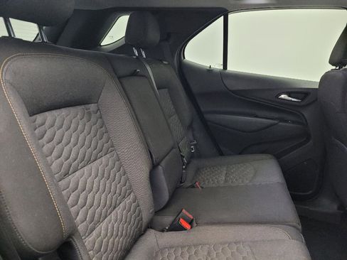Used 2021 Chevrolet Equinox LT image 19