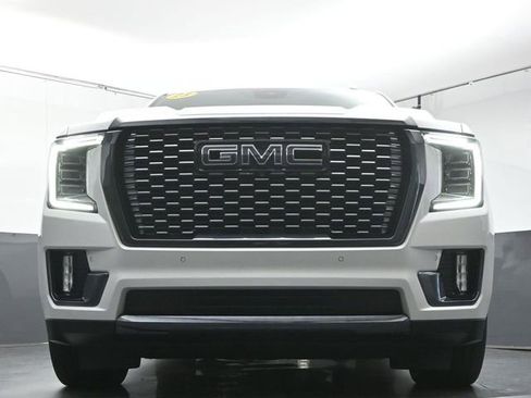 Used 2023 GMC Yukon Denali Ultimate AWD/4WD image 35