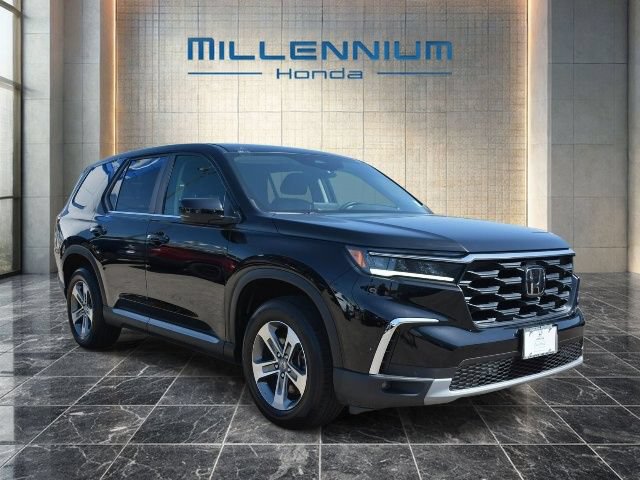 Certified 2025 Honda Pilot EX-L image 6