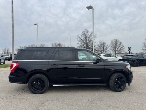 Used 2020 Ford Expedition Max XLT w/ Equipment Group 202A image 10