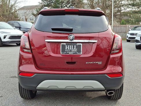 Certified 2022 Buick Encore Preferred w/ Safety Package image 22