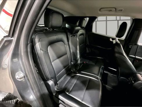 Used 2024 Ford Escape Platinum AWD/4WD image 27