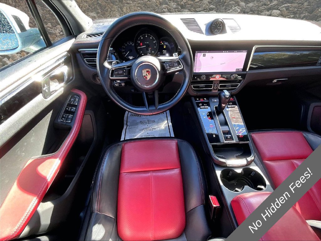 Used 2023 Porsche Macan Turbo AWD/4WD image 5