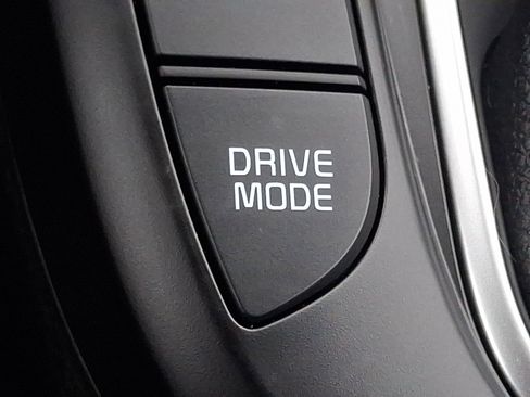 Used 2024 Kia Soul LX w/ Option Group 015 FWD image 22