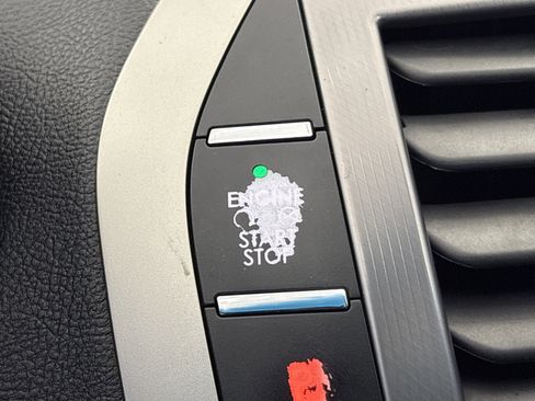 Used 2017 Lincoln MKZ Select w/ Climate Package FWD image 21