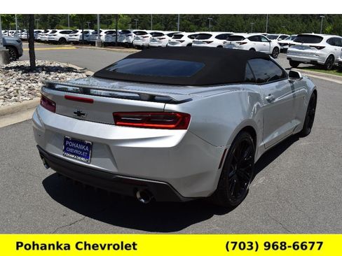 Used 2018 Chevrolet Camaro SS RWD image 7