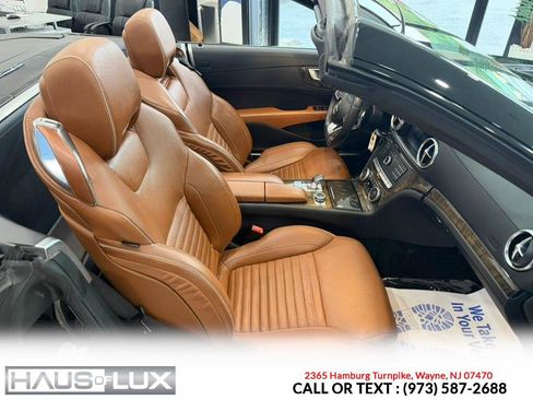 Used 2017 Mercedes-Benz SL 450 w/ Premium I Package image 24