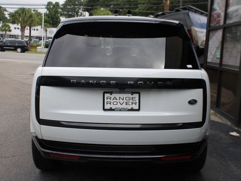 Certified 2023 Land Rover Range Rover SE image 6