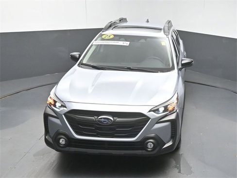 Used 2025 Subaru Outback Onyx Edition w/ Popular Package #2 image 44