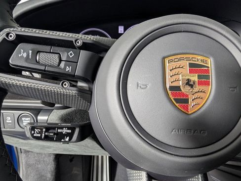 Certified 2025 Porsche 911 Carrera GTS image 35