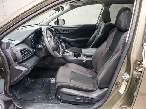 Used 2024 Subaru Outback Premium AWD/4WD image 23