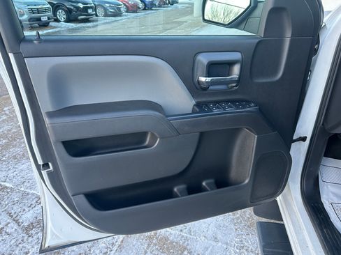 Used 2017 GMC Sierra 1500 Base image 13