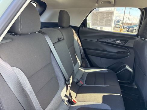 Certified 2025 Chevrolet TrailBlazer LT w/ Convenience Package image 19